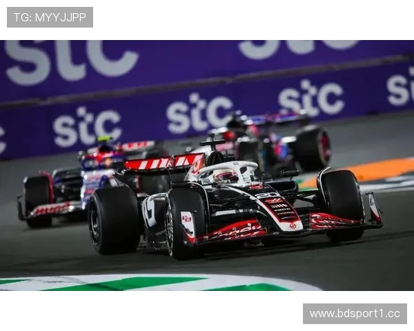 哈斯车队庆祝两百场大奖赛特别纪念涂装震撼亮相全方位深度详尽报告